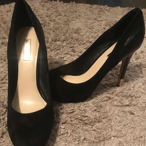 NEARLY PERFECT Guess heels
